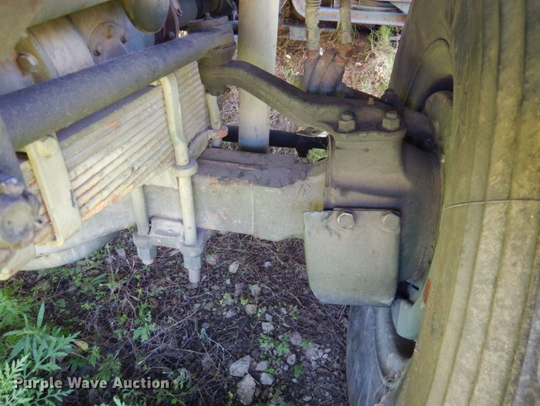 image for item DP5621 1984 Am General M936  tow truck