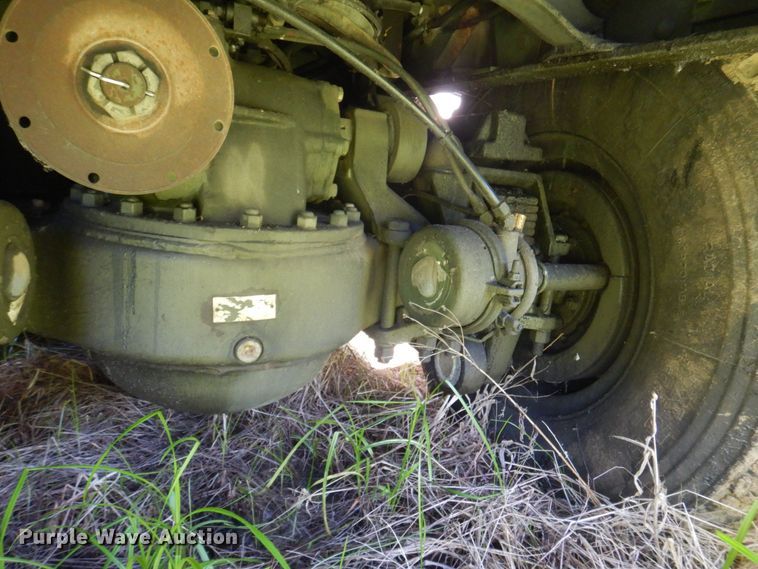 image for item DP5621 1984 Am General M936  tow truck