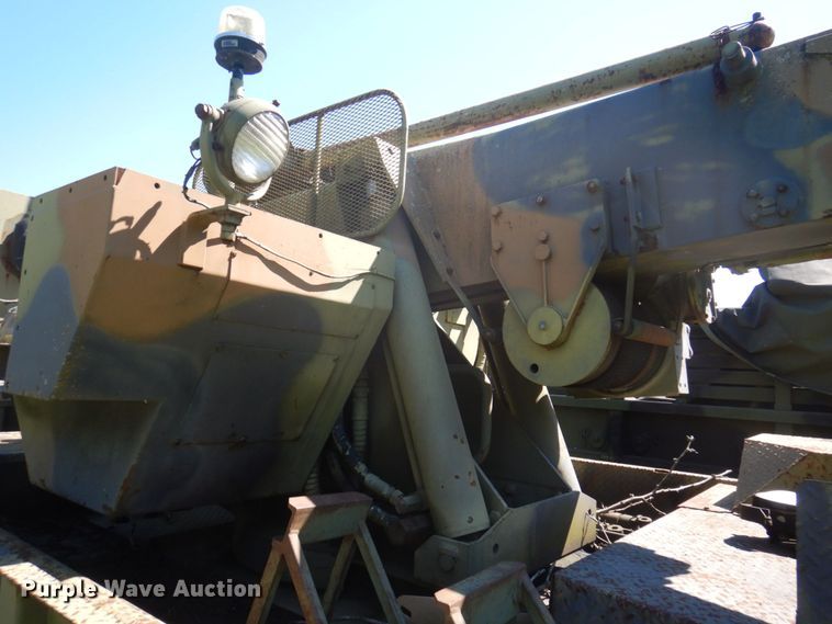 image for item DP5621 1984 Am General M936  tow truck