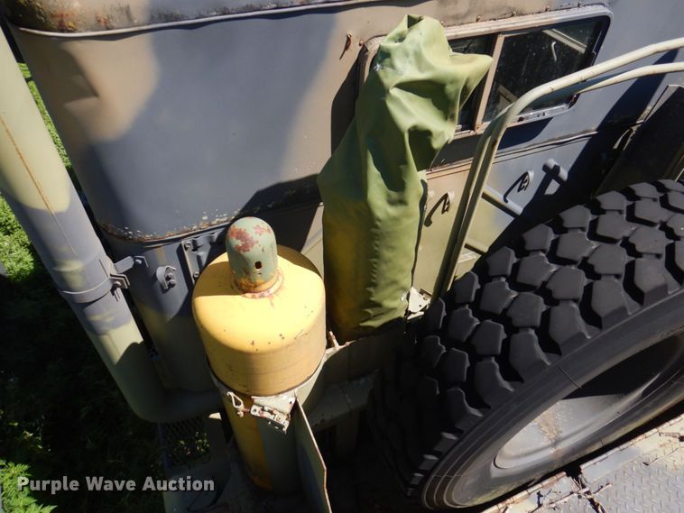 image for item DP5621 1984 Am General M936  tow truck