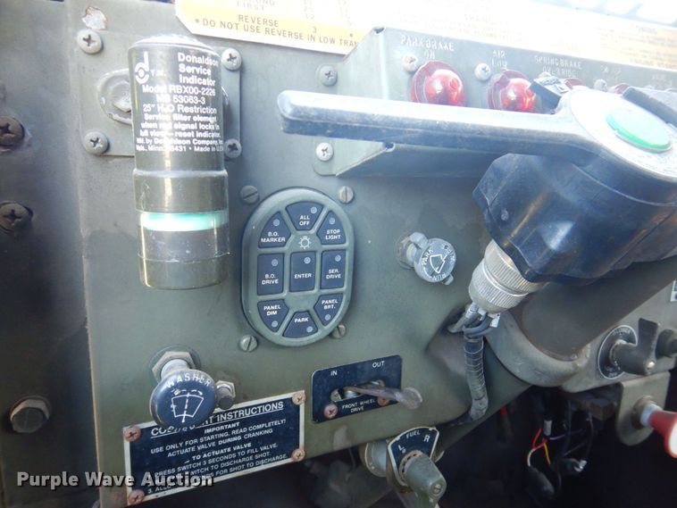 image for item DP5621 1984 Am General M936  tow truck