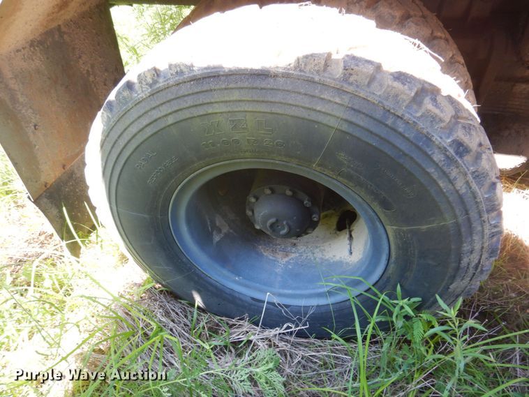 image for item DP5621 1984 Am General M936  tow truck