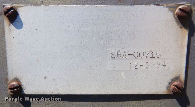 image for item DP5621 1984 Am General M936  tow truck