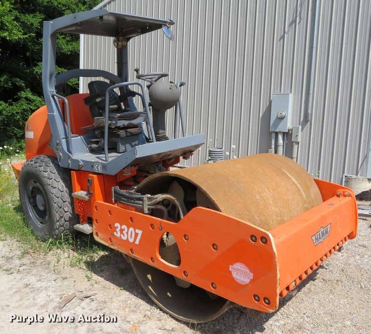 image for item DR0092 2006 Hamm 3307  single drum vibratory roller
