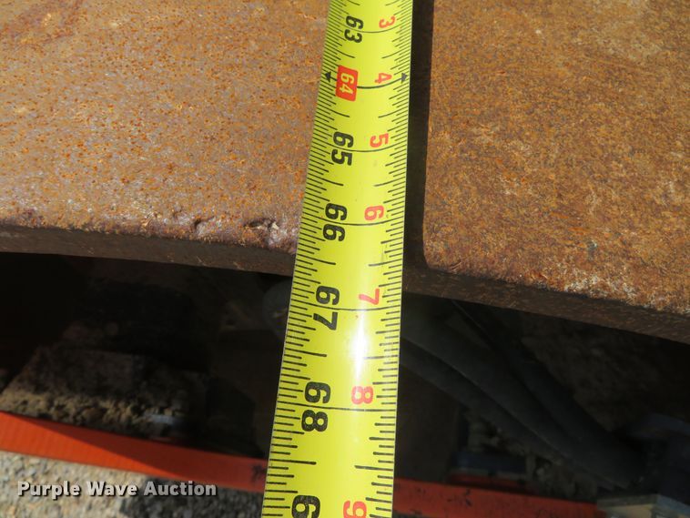 image for item DR0092 2006 Hamm 3307  single drum vibratory roller