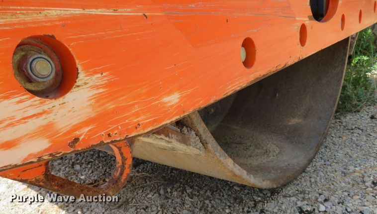 image for item DR0092 2006 Hamm 3307  single drum vibratory roller