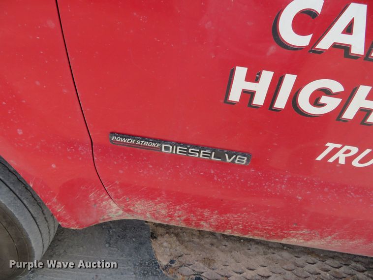 image for item DR0093 2000 Ford F550 Super Duty XL  bucket truck