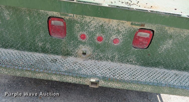 image for item DR0093 2000 Ford F550 Super Duty XL  bucket truck