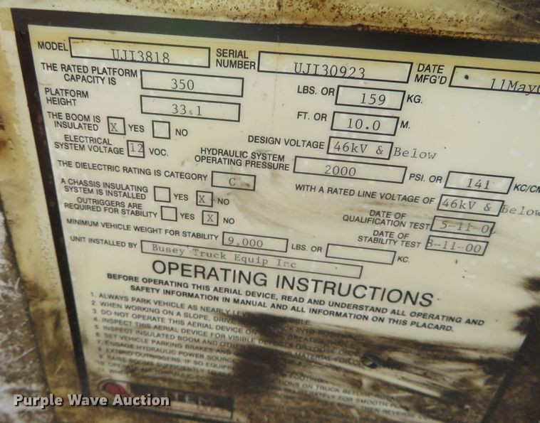 image for item DR0093 2000 Ford F550 Super Duty XL  bucket truck