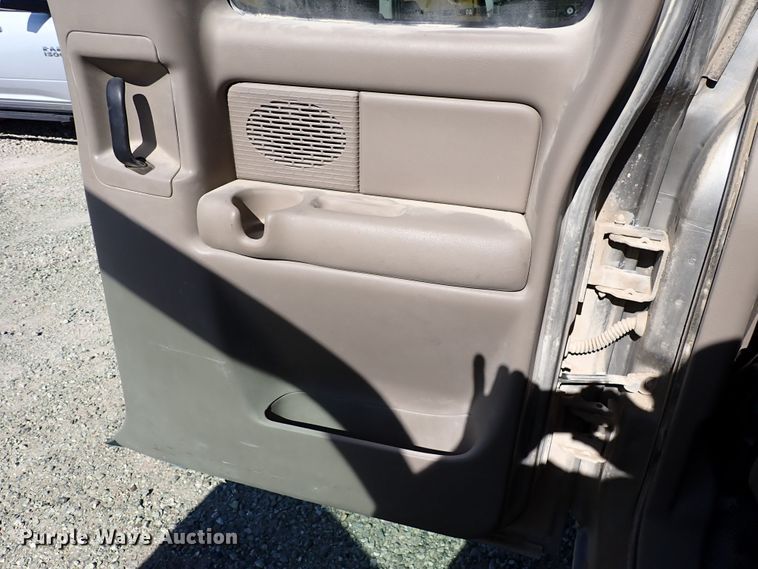 image for item DR0924 2002 Chevrolet Silverado 1500  Ext. Cab pickup truck