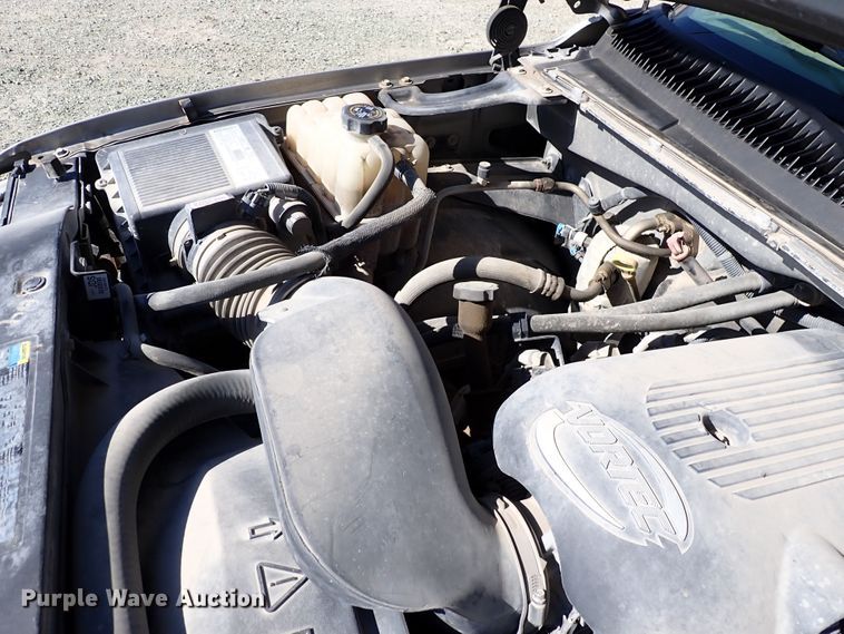 image for item DR0924 2002 Chevrolet Silverado 1500  Ext. Cab pickup truck