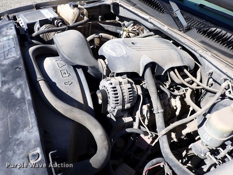 image for item DR0924 2002 Chevrolet Silverado 1500  Ext. Cab pickup truck