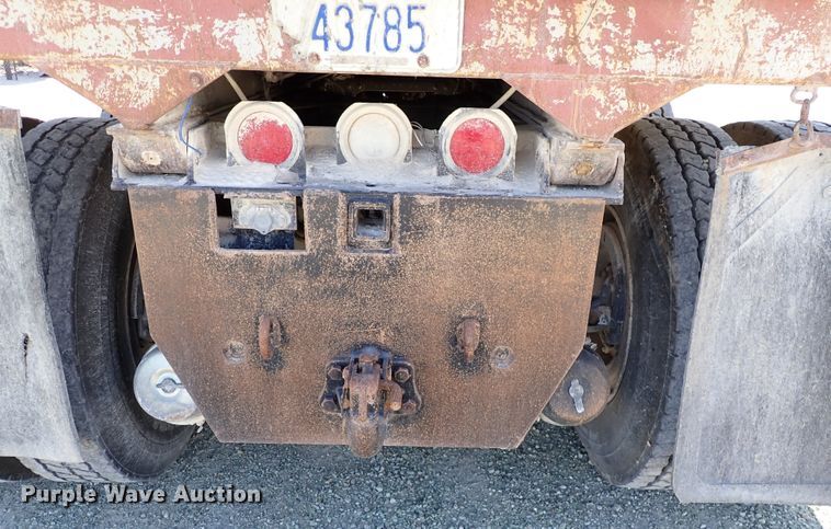 image for item DR0926 2001 Sterling L7500  dump truck