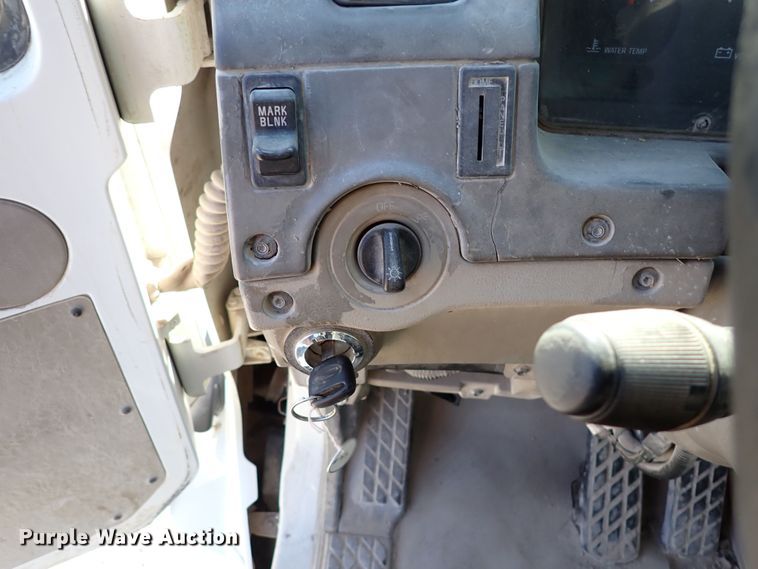 image for item DR0926 2001 Sterling L7500  dump truck