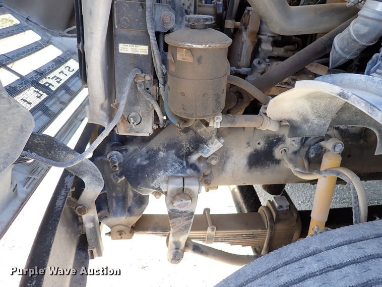 image for item DR0926 2001 Sterling L7500  dump truck