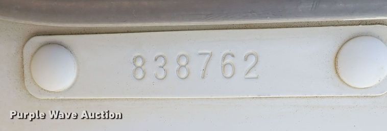 image for item DR0927 2000 Kenworth T800  semi truck