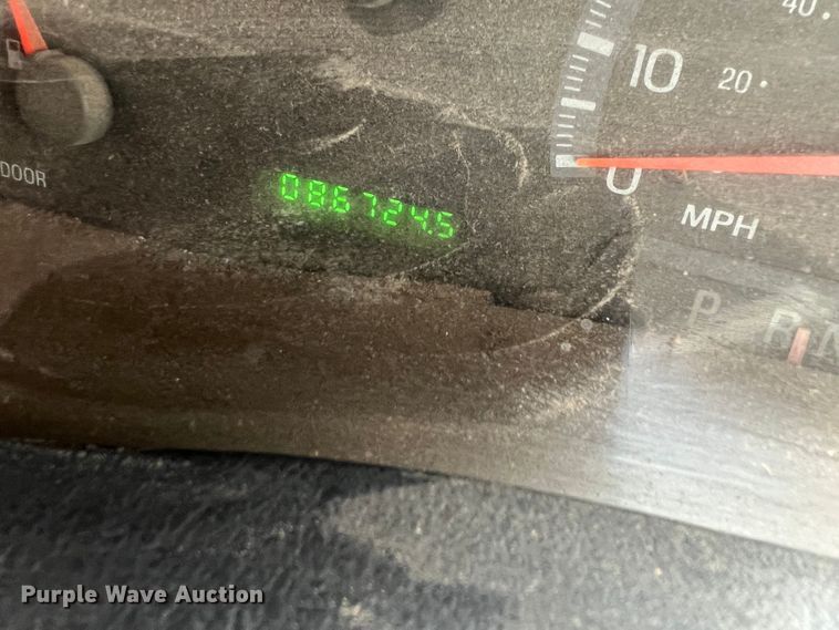 image for item DS8267 2003 Ford F150  pickup truck