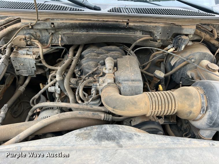 image for item DS8267 2003 Ford F150  pickup truck