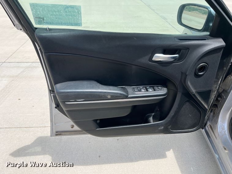 image for item DS8453 2017 Dodge Charger Police