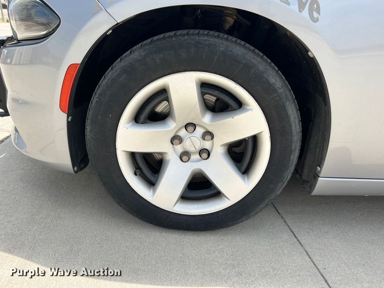 image for item DS8453 2017 Dodge Charger Police