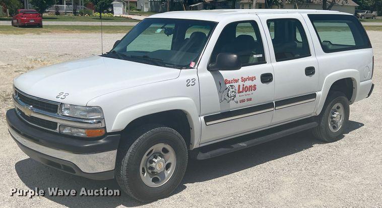 image for item HL9222 2005 Chevrolet Suburban 2500  SUV