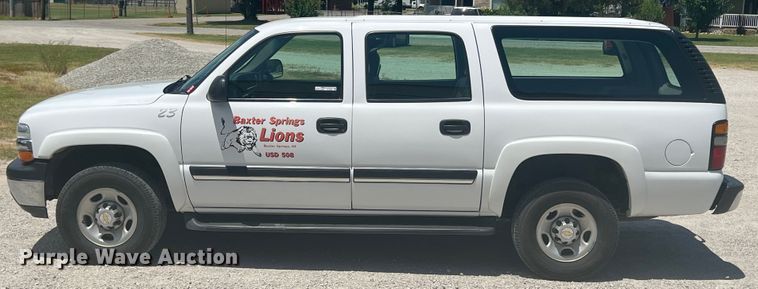 image for item HL9222 2005 Chevrolet Suburban 2500  SUV