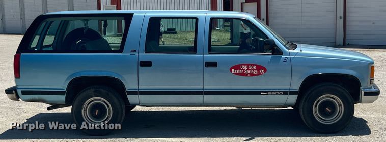 image for item HL9223 1993 GMC Suburban 1500  SUV
