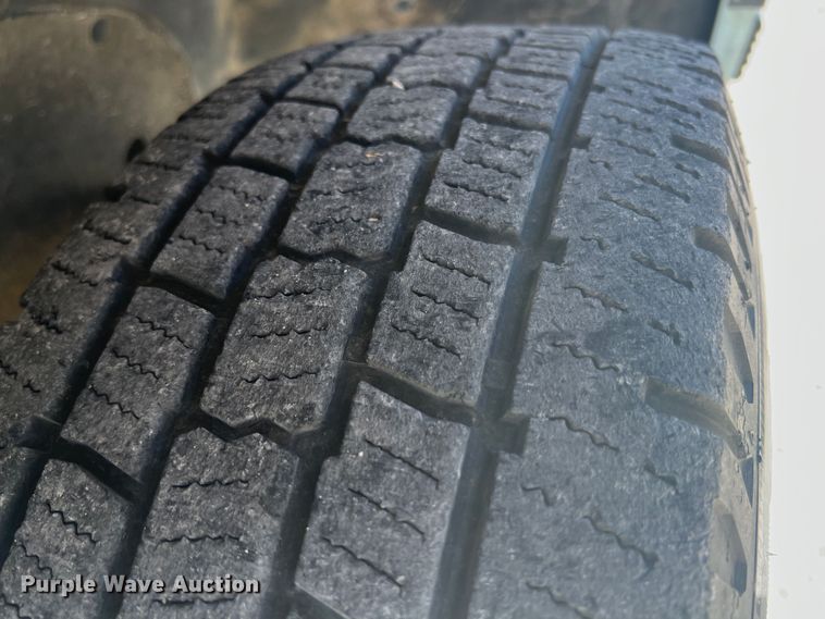 image for item HL9223 1993 GMC Suburban 1500  SUV