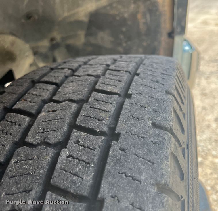 image for item HL9223 1993 GMC Suburban 1500  SUV