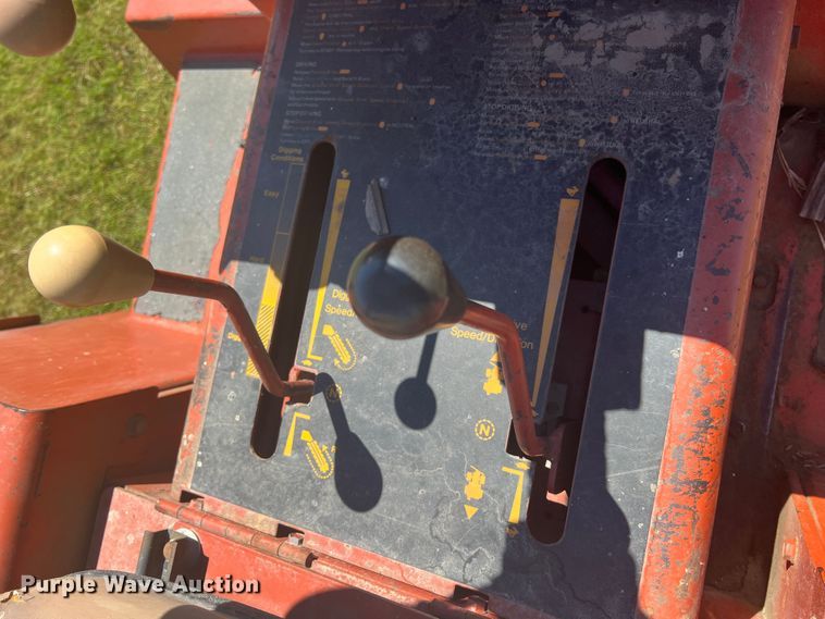 image for item HL9238 Ditch Witch 3500  trencher