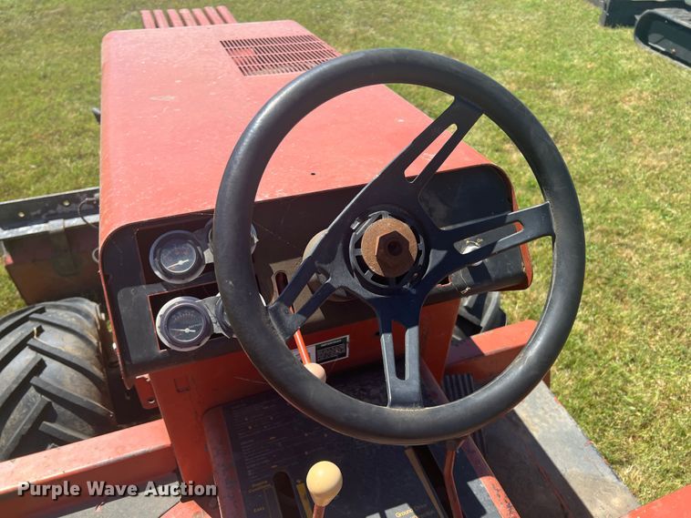 image for item HL9238 Ditch Witch 3500  trencher