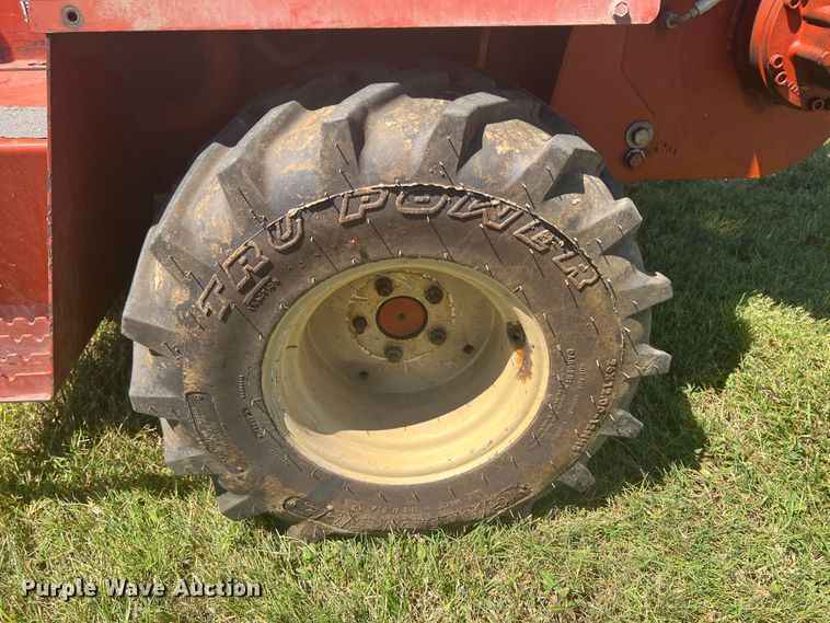 image for item HL9238 Ditch Witch 3500  trencher