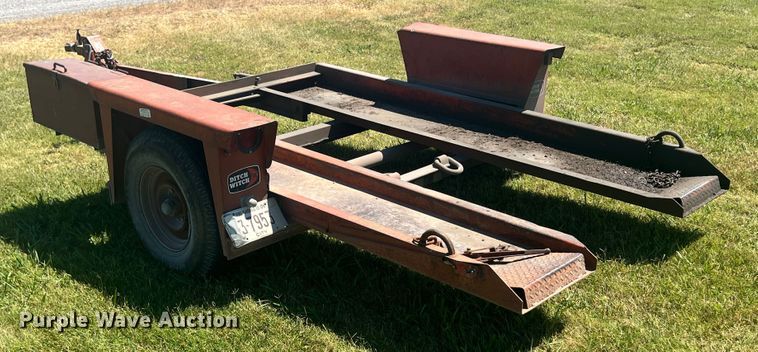 image for item HL9238 Ditch Witch 3500  trencher