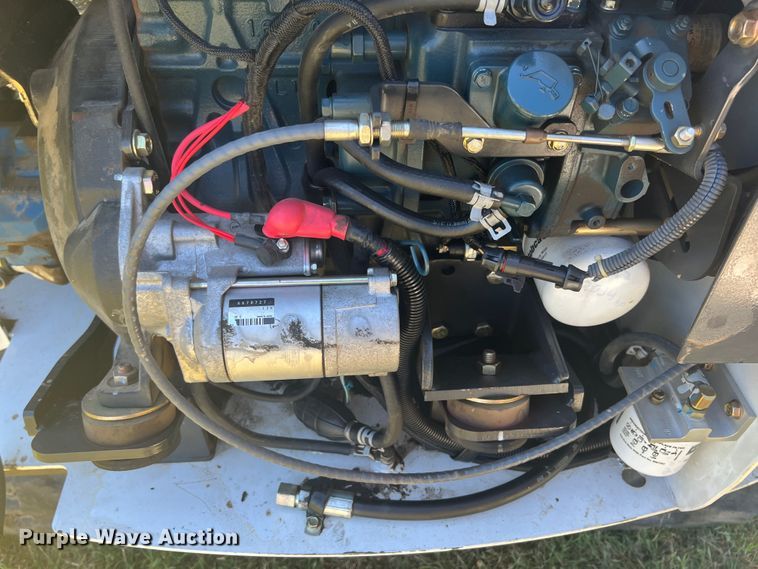 image for item HL9239 2011 Bobcat 325  mini excavator