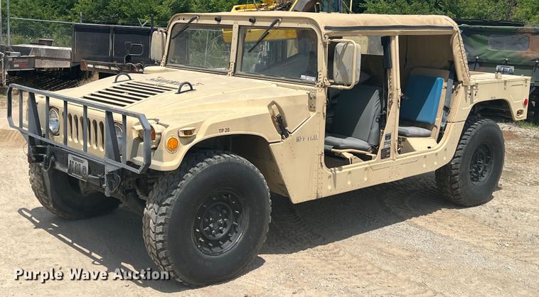 image for item HL9245 2007 Am General M998  SUV