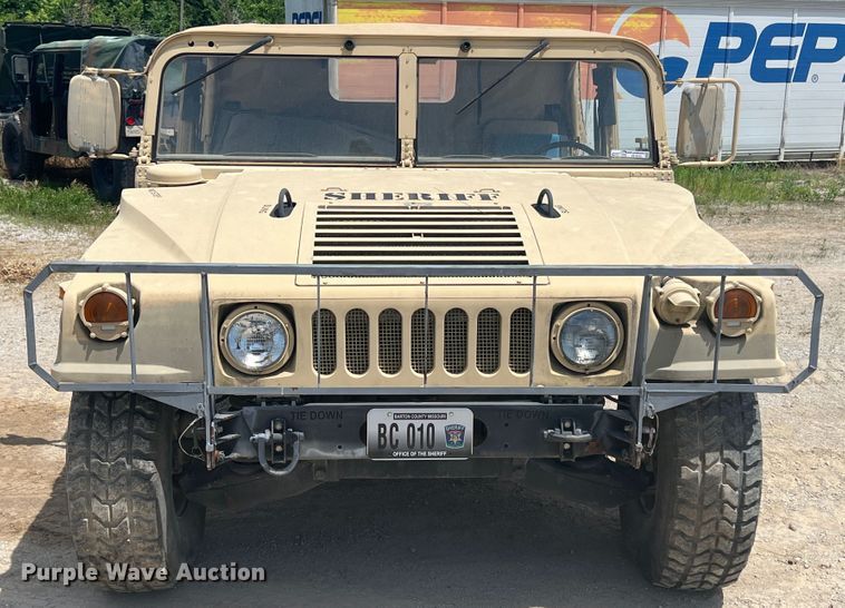 image for item HL9245 2007 Am General M998  SUV