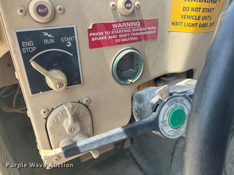 image for item HL9245 2007 Am General M998  SUV