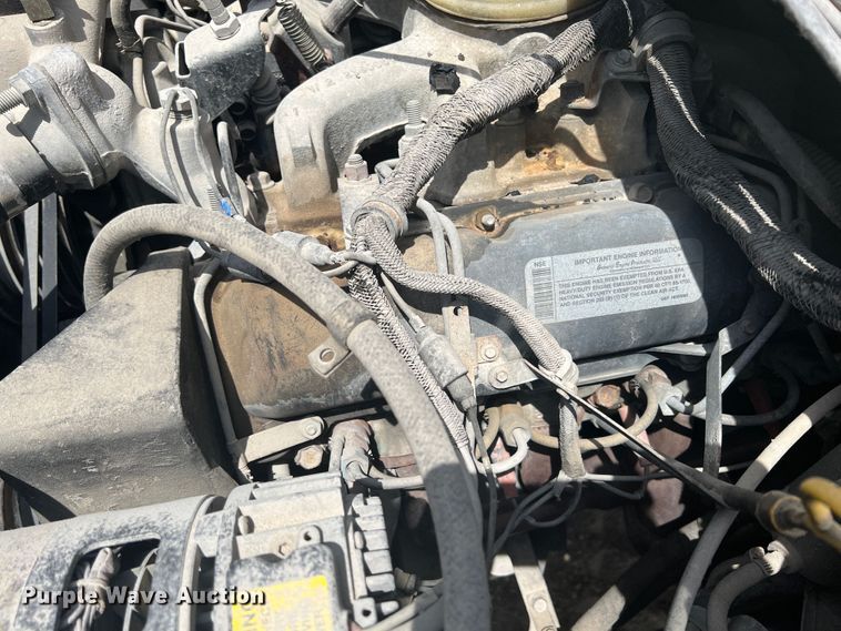 image for item HL9245 2007 Am General M998  SUV