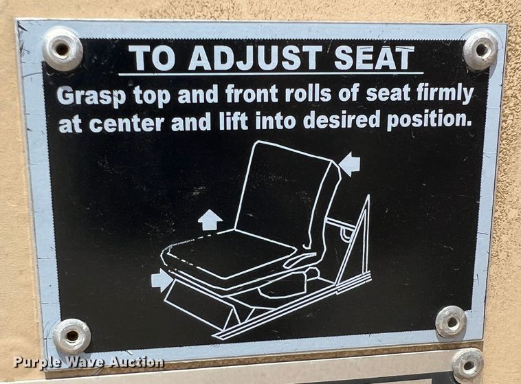 image for item HL9245 2007 Am General M998  SUV