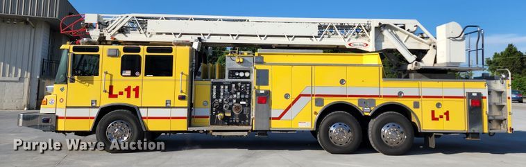 image for item JA9942 1999 Pierce Tilt Cab  ladder fire truck