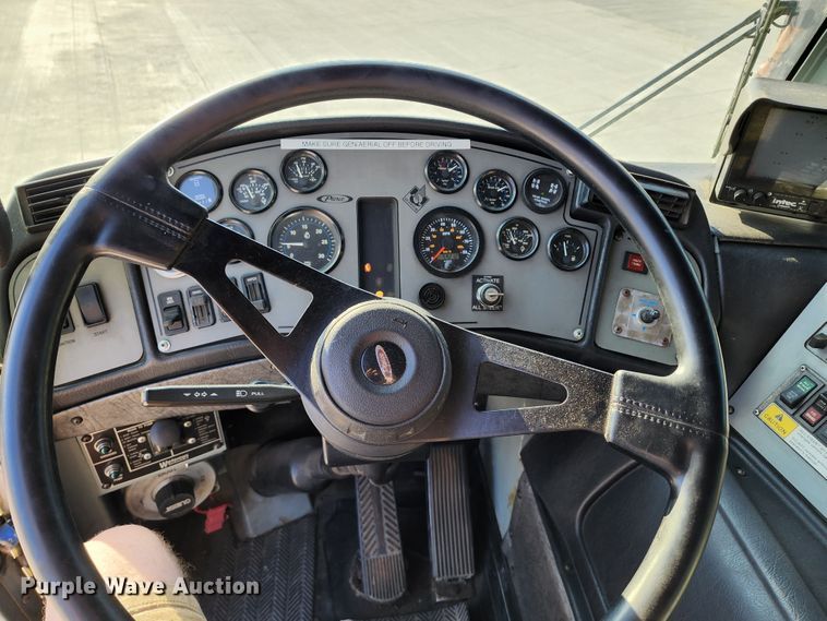 image for item JA9942 1999 Pierce Tilt Cab  ladder fire truck