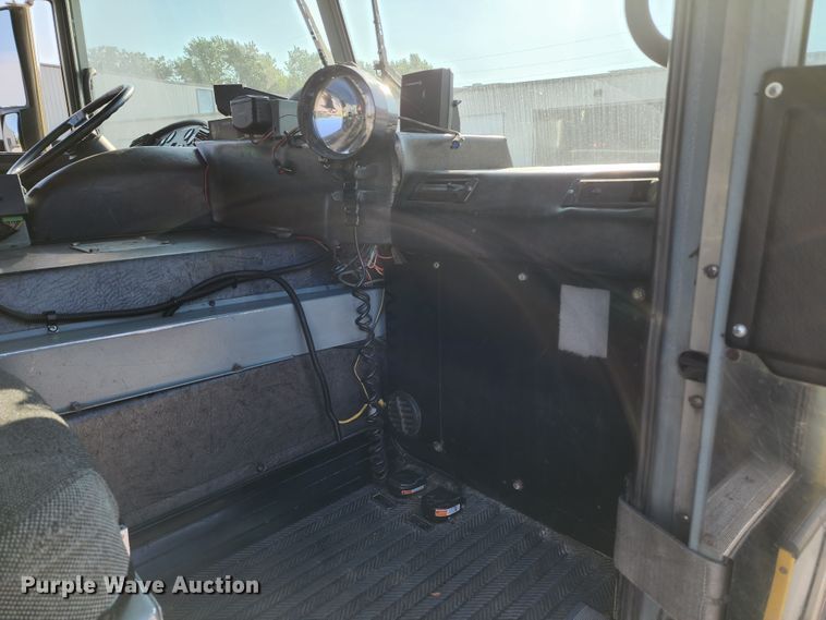 image for item JA9942 1999 Pierce Tilt Cab  ladder fire truck