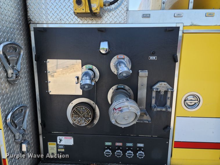 image for item JA9942 1999 Pierce Tilt Cab  ladder fire truck