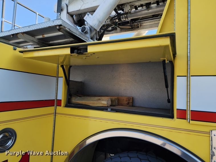 image for item JA9942 1999 Pierce Tilt Cab  ladder fire truck