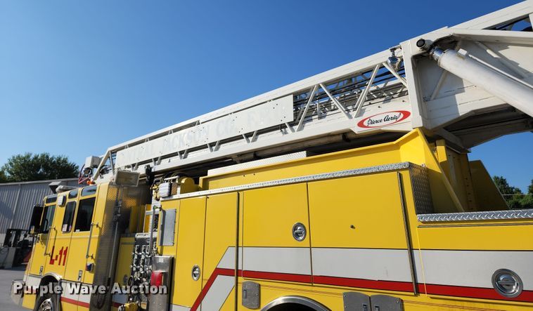 image for item JA9942 1999 Pierce Tilt Cab  ladder fire truck