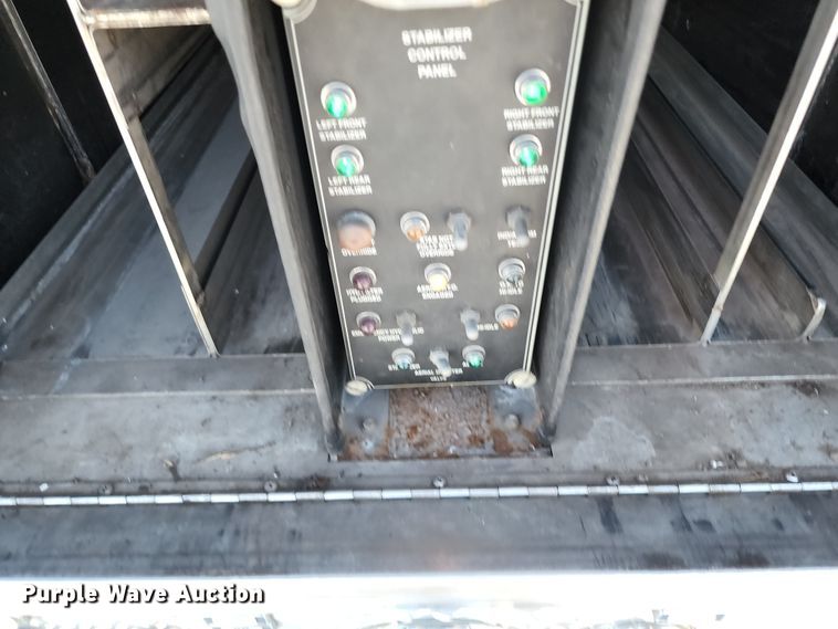 image for item JA9942 1999 Pierce Tilt Cab  ladder fire truck