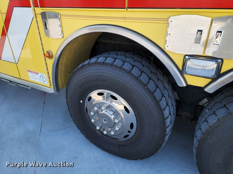 image for item JA9942 1999 Pierce Tilt Cab  ladder fire truck