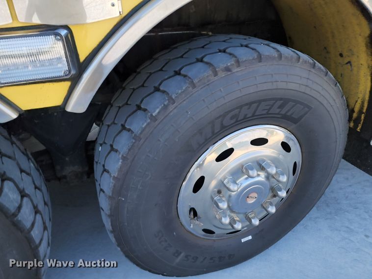 image for item JA9942 1999 Pierce Tilt Cab  ladder fire truck