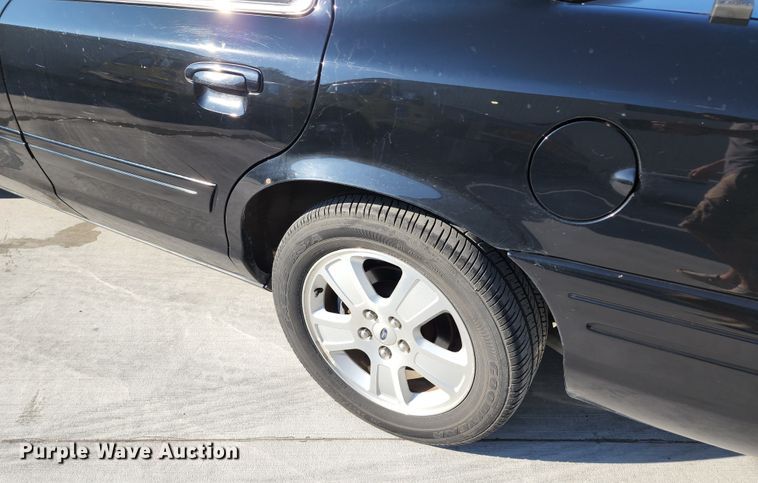 image for item JA9943 2007 Ford Crown Victoria