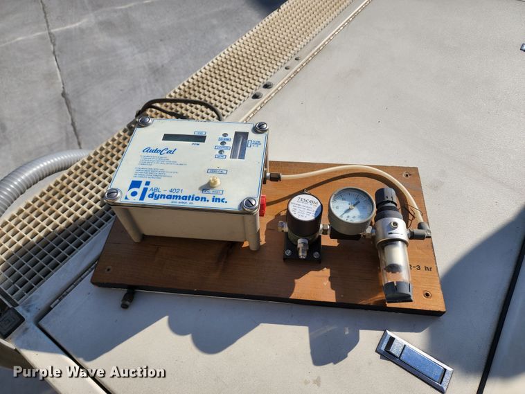 image for item JA9945 Bauer FS20-E3  air compressor